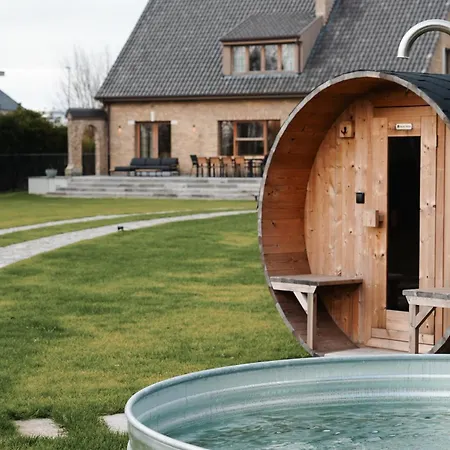 Ultima Thule Villa *